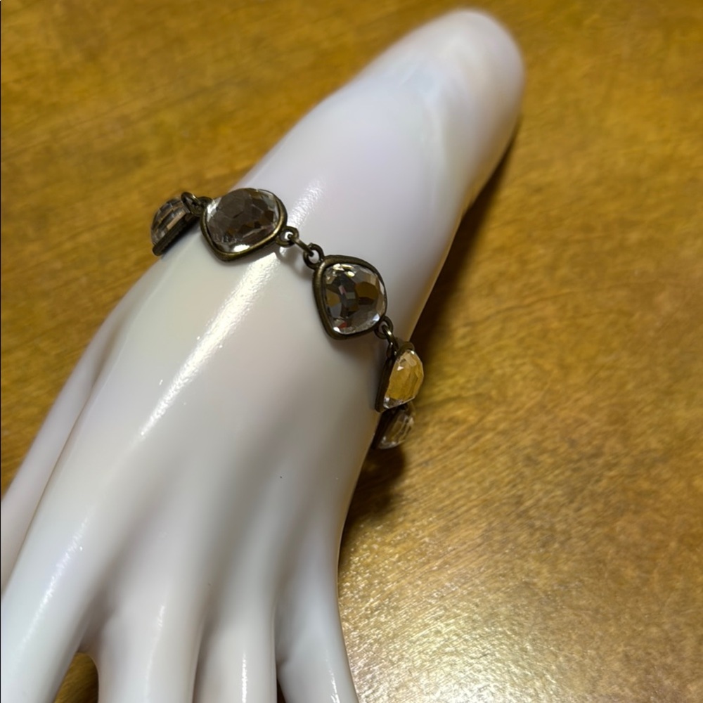 Elegant Silver Heart Bracelet